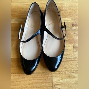 Christian Louboutin Shiny Black Ballet Flat Mary Jane sz 37